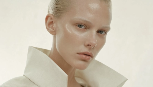 Обесцвеченные брови (Bleached brows): вред и безопасный макияж